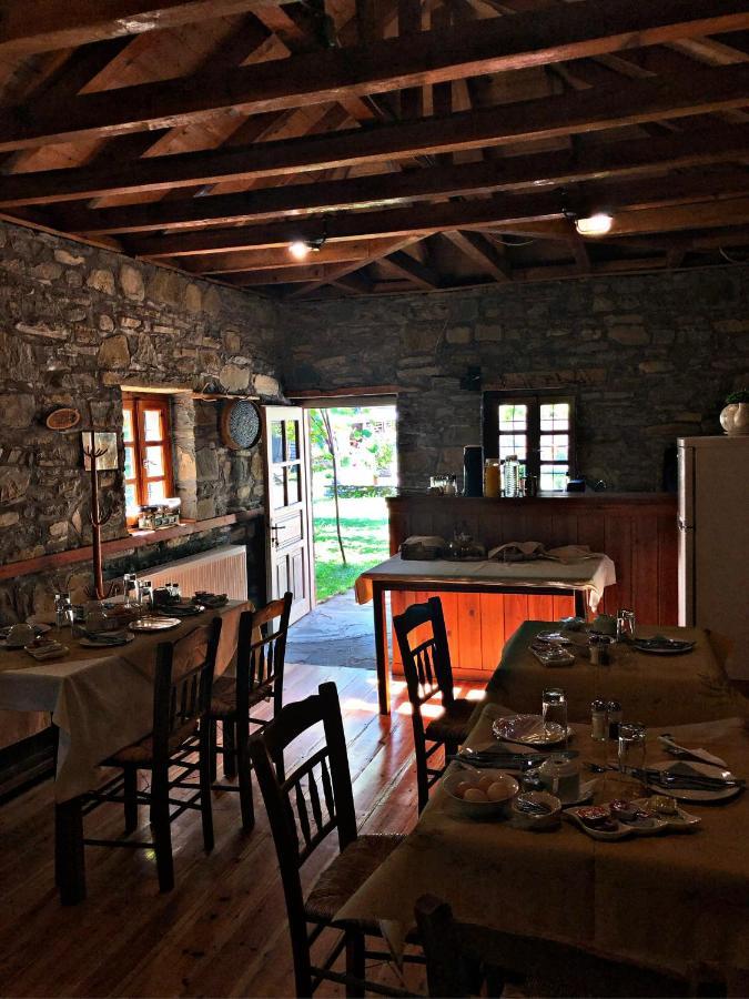 Konaki Hotel Папигко Екстериор снимка